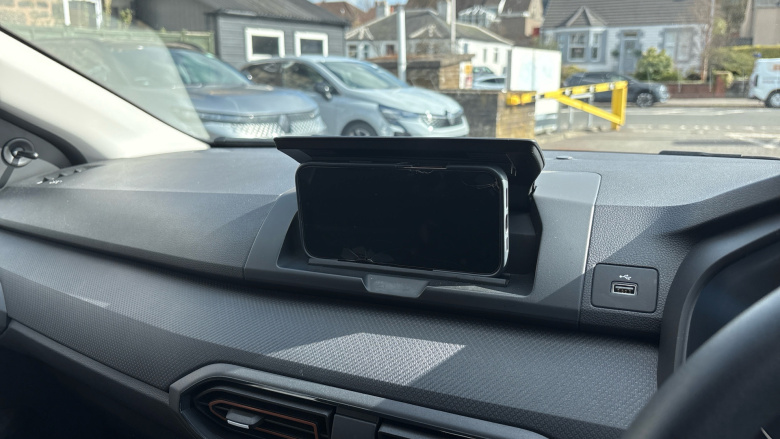 Dacia Sandero Stepway 1.0 TCe Essential 5dr Petrol Hatchback